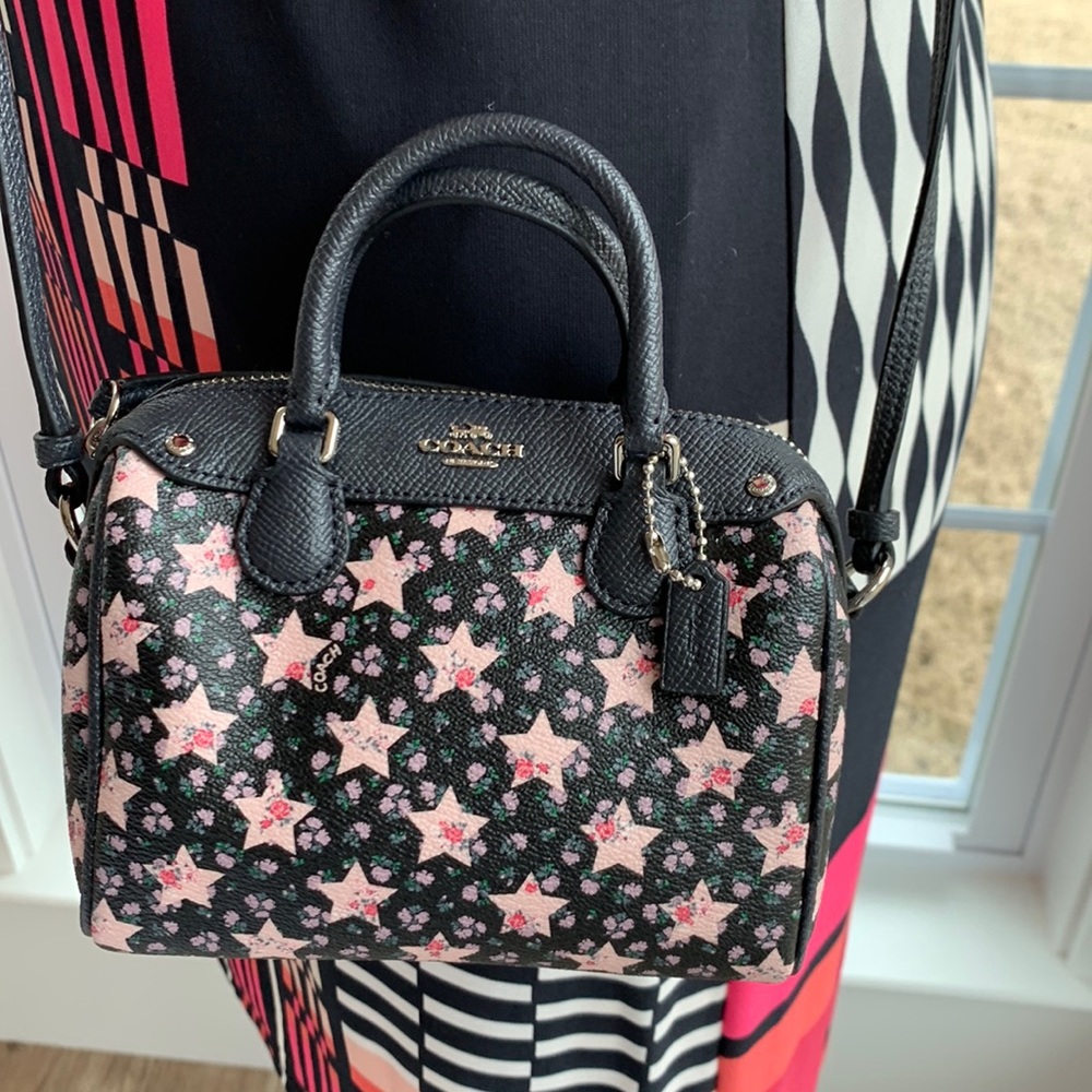 BNWOT Coach Mini Purse